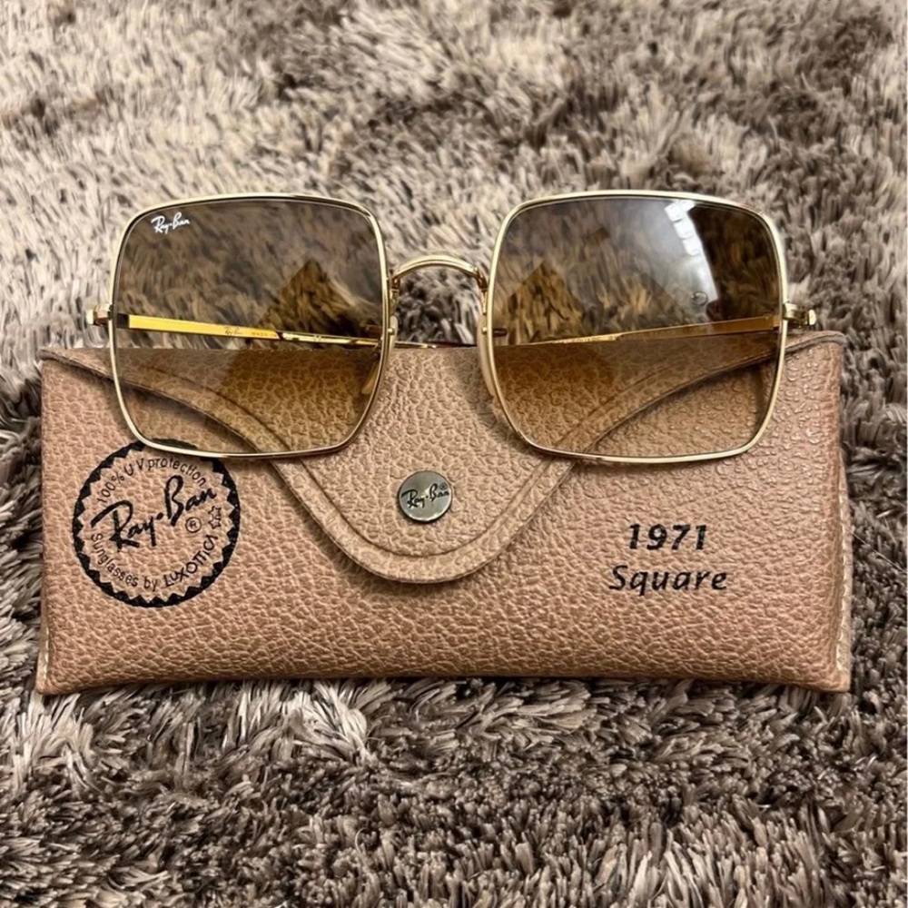 Ray Ban 1971 Square Classics